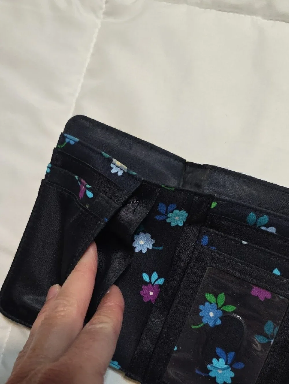 Vera Bradley Yellow Trim Blue Floral Wristlet